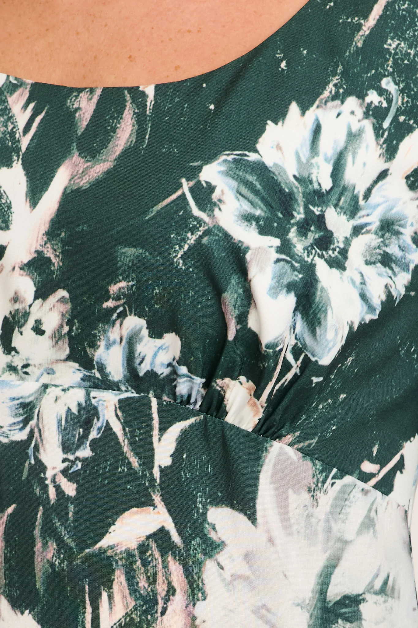 Enchanted Floral Maxi Dress in Emerald Green Floral - Image 5